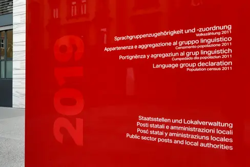 Die Sprachgruppenerhebung erfolgt weiterhin alle zehn Jahre, die Erklärung kann künftig in digitaler Form erfolgen und abgerufen werden, sieht die neu genehmigte Durchführungsbestimmung vor. (Foto: LPA)