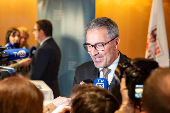 Il presidente Kompatscher confida che la riforma possa essere valutata positivamente anche dal Consiglio provinciale (Foto: USP/Manuela Tessaro)