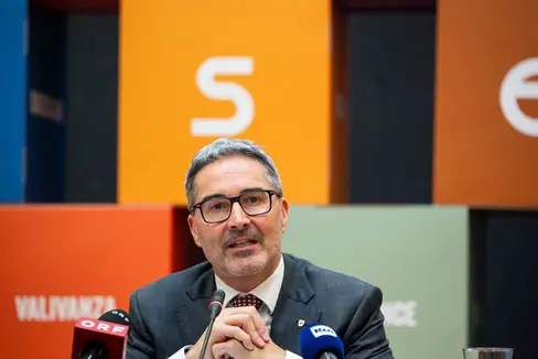 Landeshauptmann Arno Kompatscher präsentierte am 29. Dezember bei einem Mediengespräch zum Jahreswechsel die Jahresbilanz der Südtiroler Landesregierung und stellte die Vorhaben für 2026 vor. (Foto: LPA/Fabio Brucculeri)