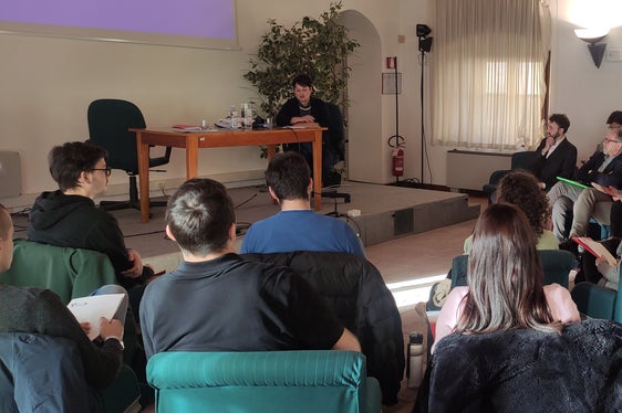 La ricercatrice della Fondazione Museo storico del Trentino Elena Tonezzer e lo storico Giorgio Mezzalira hanno relazionato su “Le identità nello spazio trentino-tirolese”. (Foto: Fondazione Trentina Alcide De Gasperi)