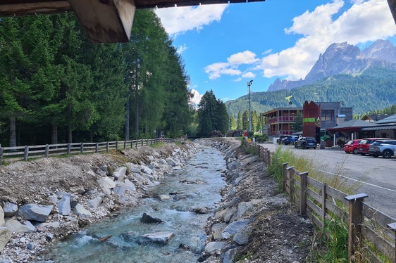 Nachher: Der Mittellauf des Sextnerbachs nach Abschluss der Arbeiten der Wildbachverbauung (Foto: LPA/Landesamt für Wildbach- und Lawinenverbauung Ost in der Agentur für Bevölkerungsschutz)
