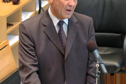Le presidënt Arno Kompatscher y la Junta provinziala á tut sö cun gran dolur la noela dla mort de Hugo Valentin. (Foto: LPA)