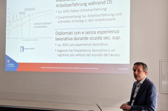 Die Ausführungen von Arbeitsmarktservice-Chef Stefan Luther (Foto: LPA/Maurizio Di Giangiacomo)