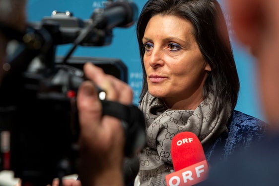 L'Alto Adige è un modello in Italia e un biglietto da visita in termini di transizione energetica e cambiamento ecologico, ha dichiarato il viceministro Vannia Gava nel corso dell'affollata conferenza stampa odierna a Palazzo Widmann. (Foto: ASP/Fabio Brucculeri)