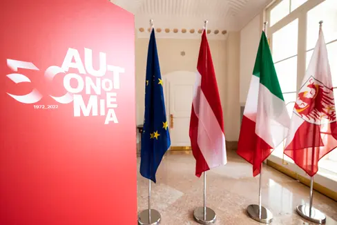 il modello dell’Alto Adige assicura non soltanto la serena convivenza tra i diversi gruppi linguistici, ma garantisce anche lo sviluppo armonioso del territorio, portando benessere e prosperità, ha detto il ministro dell'Economia e delle Finanze (Foto: ASP/Ivo Corrà)