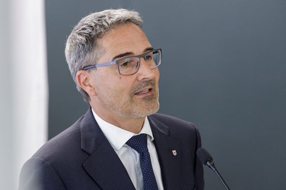 Die gelungene Absicherung der Finanzen bezeichnete Landeshauptmann Kompatscher bei der Bilanzpressekonferenz als Grundlage für die Autonomie und deren Weiterentwicklung. (Foto: LPA/Tiberio Sorvillo)
