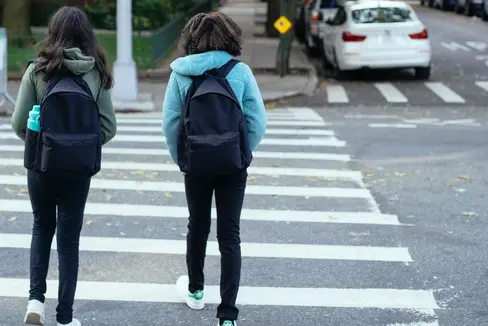 Trotz besonderer Rahmenbedingungen aufgrund der Pandemie ist der Schulstart in Südtirol reibungslos verlaufen. (Foto: Pexels)