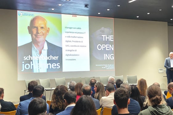 Johannes Schneebacher, presidente del CdA di IAA, ha sottolineato quanto sia importante per la Provincia autonoma di Bolzano agire come attore e non come spettatore del cambiamento. (Foto: USP/Ursula Pirchstaller)