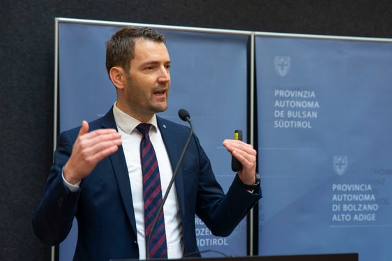 Martin Vallazza, direttore del Dipartimento Mobilità: A seconda dell'utilizzo della capacità dell'infrastruttura, vengono ammessi più o meno veicoli (Foto: ASP/Fabio Brucculeri)