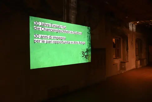 La Commissione pari opportunità promuove la parità di genere. (Foto: ASP/Carmen Kollmann)