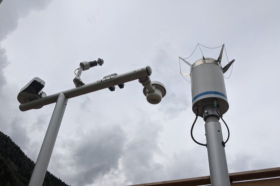 95 automatische Wetterstationen umfasst das Messnetz in Südtirol, im Bild die Messstation von Sexten. (Foto: LPA/Agentur für Bevölkerungsschutz/Amt für Meteorologie und Lawinenwarnung)