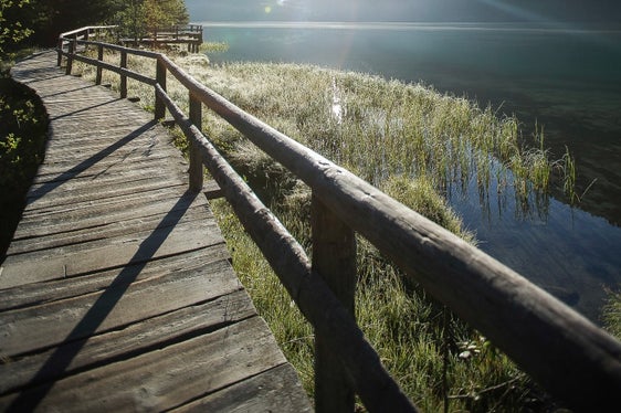 Ultimati i lavori di manutenzione territoriale ordinaria e straordinaria sulla rete dei sentieri escursionistici al Parco Naturale Vedrette di Ries-Aurina. (Foto IDM Alto Adige/Manuel Kottersteger)