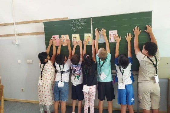 Si sono appena conclusi i corsi estivi di italiano e tedesco di quest'anno, organizzati dai centri linguistici in collaborazione con le scuole della provincia (Foto: Centro linguistico Merano)