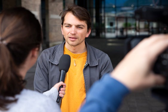 Côme de la Gorce, Organisator der Lehrfahrt des Pôle Métropolitain de l'Artois nach Südtirol betonte: Es gibt viele Nachhaltigkeitsprojekte in unserem Gebiet und der Austausch und der Vergleich mit Südtirol ist für uns - trotz aller Unterschiede – sehr lehrreich. (Foto: LPA/Fabio Brucculeri)