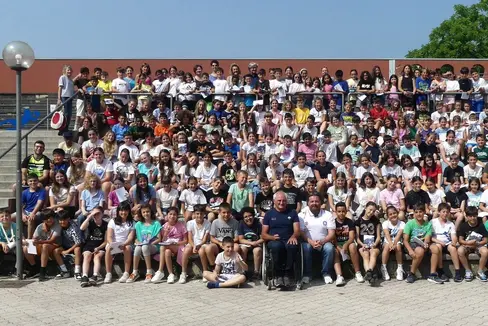 Olympia in den Schulen brachte Schülerinnen und Schüler aller Schulstufen und aller drei Sprachgruppen in Kontakt mit olympischen und paralympischen Sportlerinnen und Sportlern. (Foto: LPA/Hannes Kröss)