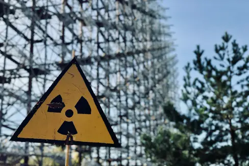 Seit Jahren verbringen Kinder aus der Gegend rund um Tschernobyl ihren Erholungsurlaub in Südtirol. Während des Aufenthalts können sie nun auch finanzielle Unterstützung bei dringenden medizinischen Leistungen in Anspruch nehmen. (Foto: Vladyslav Cherkasenko/Unsplash. Das Foto darf nur in Verbindung mit dieser Pressemitteilung verwendet werden.)