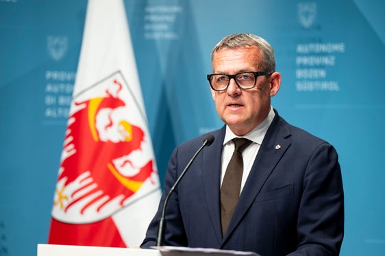 Landesrat für öffentliche Arbeiten, Denkmalpflege, Grundbuch und Kataster, Christian Bianchi. (Foto: LPA/Fabio Brucculeri)