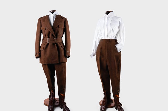 Il contributo del Museo delle Donne di Merano è costituito da un paio di pantaloni da alpinismo per donne risalenti al periodo 1900/1910: i pantaloni sono il simbolo tangibile della lotta delle donne per la parità. (Foto: USP/Associazione musei altoatesini/Museo delle Donne)