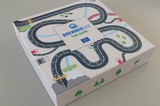 Die Mittelschulen aller drei Sprachgruppen in Südtirol erhalten das Bildungsspiel BrennerLEC – The Game. (Foto: LPA/Landesagentur für Umwelt und Klimaschutz)