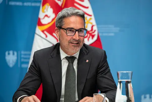 Mercoledì 5 agosto il presidente della Provincia Arno Kompatscher presenterà il suo bilancio di metà mandato #primotempo e i progetti per la seconda metà della legislatura. (Foto: USP/Fabio Brucculeri)