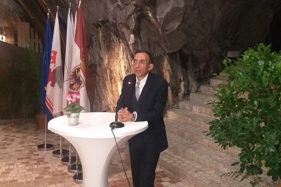 Il vicepresidente di UniBz, Antonio Lampis (Foto: Euregio)