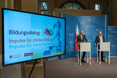 Impulse für starke Bildung und für Vereinfachung werden bei einer Online-Befragung aller Mitarbeitenden, die im deutschen Bildungsbereich tätig sind, bis Ende des Jahres gesammelt. (Foto: LPA/Greta Stuefer)