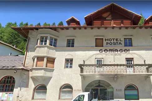 L'Hotel Posta di Gomagoi, costruito nel 1922, è considerato un'importante testimonianza della storia del turismo (Foto: ASP/Soprintendenza ai beni culturali)