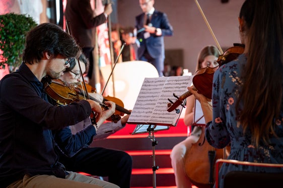 Un quartetto d'archi del Conservatorio Claudio Monteverdi ha fatto da sfondo musicale ai festeggiamenti a Castel Tirolo. (Foto: USP/Fabio Brucculeri)