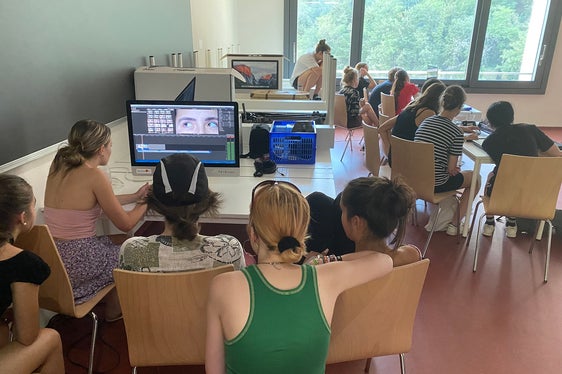 Die Arbeit an den Musik-Videos (Foto: Thomas Troi)