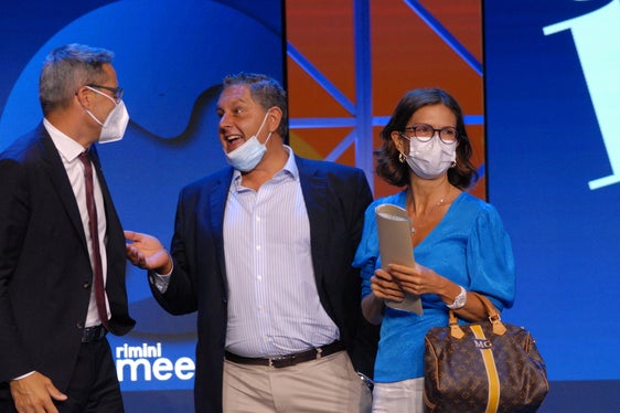 Landeshauptmann Kompatscher (v.l.) mit dem Präsidenten der Region Ligurien Toti und Ministerin Gelmini (Foto: Meeting Rimini)