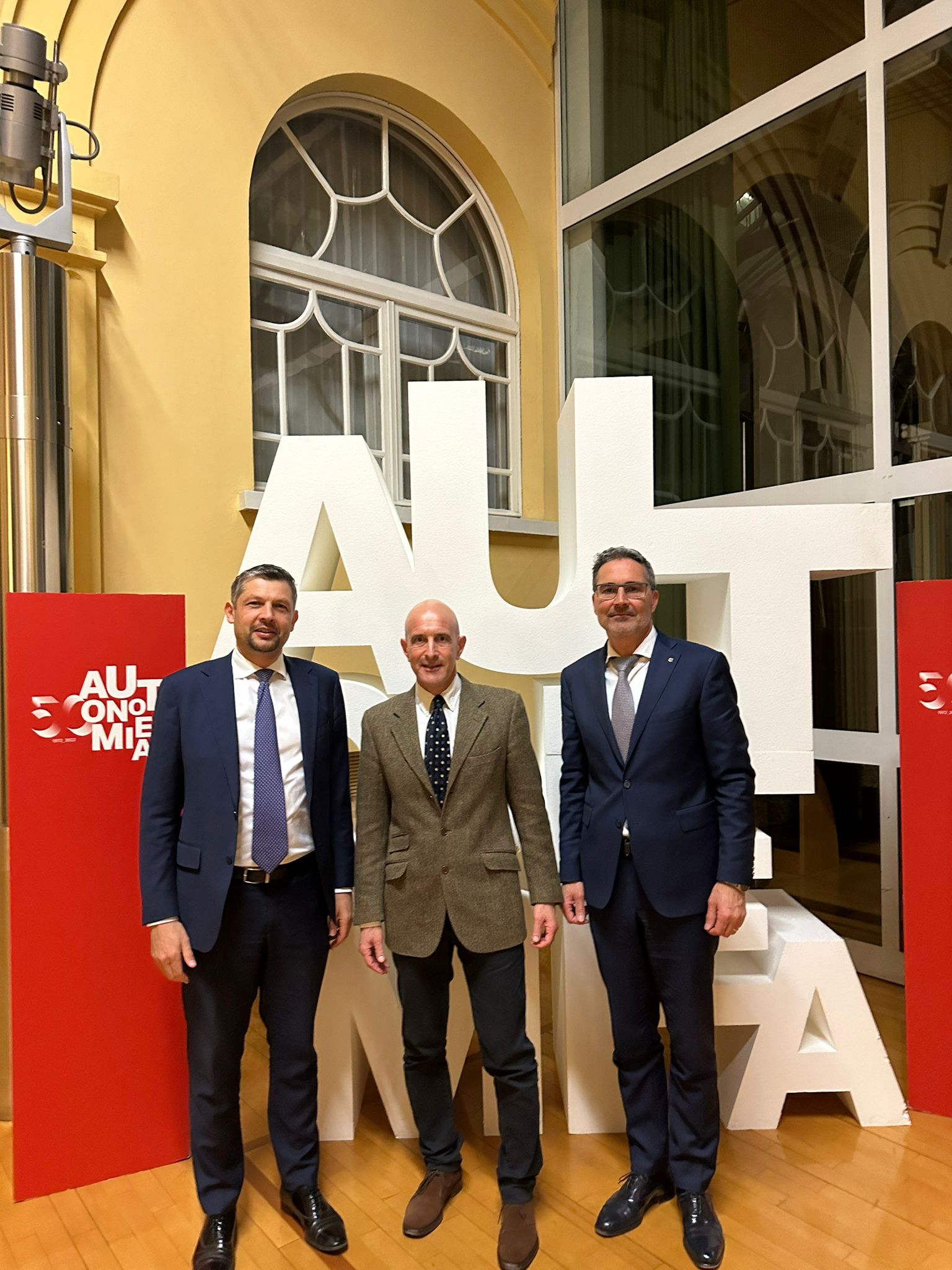 Fabio Massimo Saldini, neo amministratore delegato della Società Infrastrutture Milano Cortina 2026, ha incontrato il presidente della Provincia Arno Kompatscher e l'assessore provinciale alla Mobilità Daniel Alfreider. (Foto: ASP)