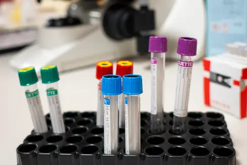 L'11 novembre la Provincia di Bolzano, l'Università Cattolica e altri istituti di ricerca firmano a Bolzano un nuovo accordo di collaborazione per la ricerca sanitaria. (Foto: USP/Fabio Brucculeri)