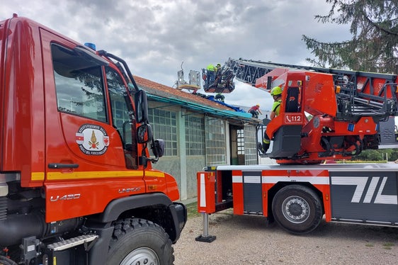 Hilfseinsatz in der Region Friaul-Julisch Venetien (Foto: LPA/Berufsfeuerwehr Bozen)