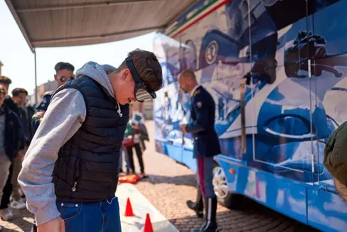 Imparare i segreti e le regole fondamentali per una guida sicura. Il 9 aprile a Bolzano torna per gli studenti la giornata L' ABC – Autostrada del Brennero in Città, il progetto didattico di educazione stradale nato nel 2014 da un'idea di Autostrada del Brennero. (Foto: Autostrada del Brennero)