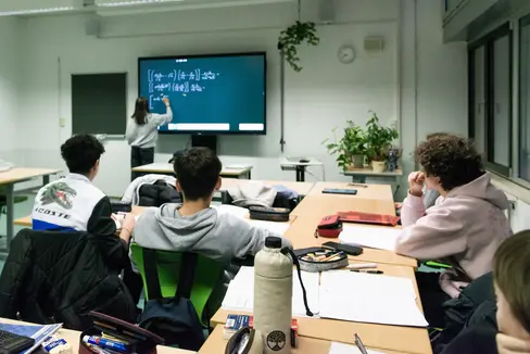 Il 27 ottobre, il personale docente ed educativo delle scuole a carattere statale riceverà un aumento stipendiale con effetto retroattivo a partire da gennaio e il pagamento degli importi maturati all'inizio dell'anno. (Foto: USP/Claudia Corrent)