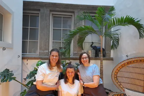 Gestalteten die Lesewoche im Frühjahr (v.l.): Fee Krämer, Tina Blase und Regina Kehn. (Foto: Amt für Bibliotheken und Lesen/Marion Gamper)