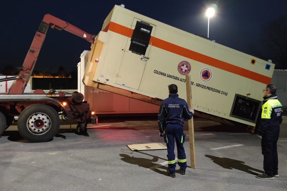 Gli aiuti destinati alle popolazioni colpite dal sisma giungeranno domenica in Turchia. (Foto: ASP/Agenzia di Protezione Civile/sezione Croce Bianca)