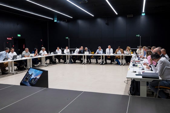 Dopo le conferenze stampa di metà mandato, la Giunta provinciale ha colto l’occasione della riunione a porte chiuse per verificare lo stato di avanzamento di importanti progetti . (Foto: USP/Fabio Brucculeri)