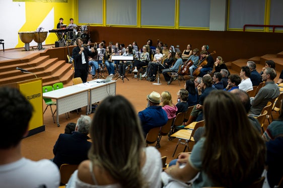 Il primo premio è stato assegnato al team degli architetti Andrea Arcese, Lorenzo De Pascale, Leonardo Botti, Loris Luigi Perillo e degli ingegneri Alessandro Svaldi e Andrea Zanetti. Tra gli obiettivi del progetto, quello di mettere in dialogo l'architettura dell'edificio con il paesaggio, ha spiegato Arcese. (Foto: USP/Fabio Brucculeri)