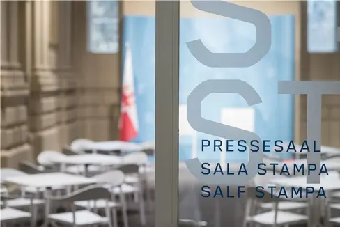 La sala stampa di Palazzo Widmann a Bolzano (Foto: USP)