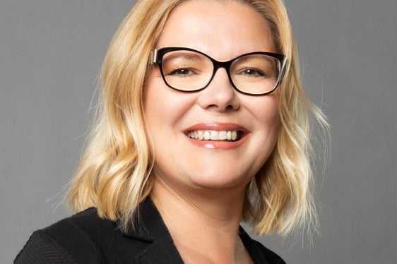 Kathrin Stainer-Hämmerle ist Professorin für Politikwissenschaft in Villach und analysiert u.a. im ORF das Politgeschehen in Österreich, wie die Nationalratswahlen Ende September. Beim Lehrgang für Frauen in der Gemeindepolitik gibt Stainer-Hämmerle Inputs für einen erfolgreichen Wahlkampf weiter. (Foto: LPA/Kathrin Stainer-Hämmerle)