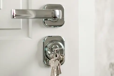 Nun ist es auch für den Mittelstand möglich, in den Genuss von Wobi-Wohnungen zum bezahlbaren Mietzins zu kommen. In Bozen und Meran werden die ersten Wohnungen nach den neuen Zuweisungskriterien vergeben. (Foto: LPA/Pexels. Das Foto darf nur in Zusammenhang mit dieser Pressemitteilung verwendet werden.)