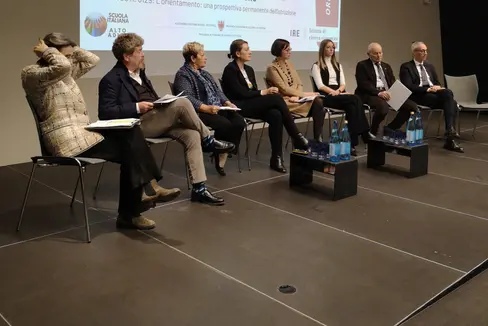 Giornata dedicata alle nuove sfide dell’orientamento scolastico e all'incontro fra scuola ed impresa, oggi (13 novembre) al Noi Techpark di Bolzano (Foto: ASP/Direzione istruzione e formazione italiana)
