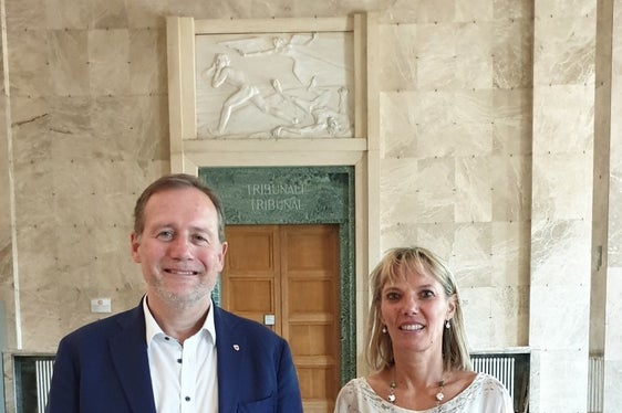 Landesrat Massimo Bessone und Landesgerichtspräsidentin Francesca Bortolotti (Foto: LPA)