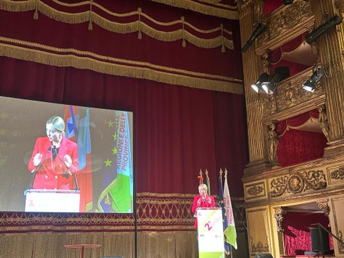 L'intervento della presidente del Consiglio dei ministri Giorgia Meloni al Teatro Carignano. (Foto: ASP)