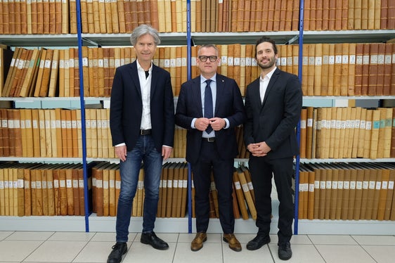 Landesrat Christian Bianchi mit Abteilungsdirektor Peter Kasal und Ressortdirektor Davide Gemmellaro. (Foto: LPA/Gianluca Crocco)