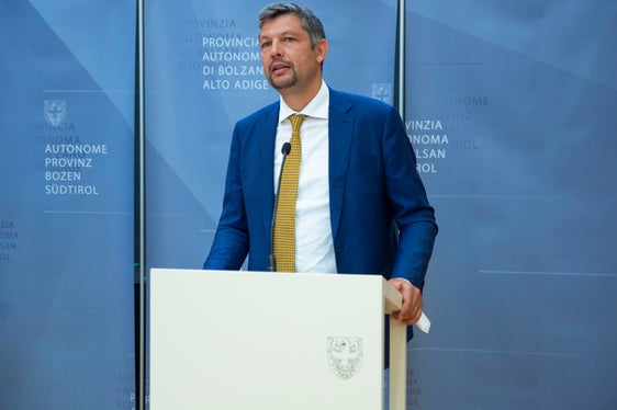 L'assessore Alfreider: Vogliamo continuare a lavorare per garantire un'istruzione sicura e di qualità per i nostri bambini e i nostri ragazzi (Foto: ASP/Fabio Brucculeri)