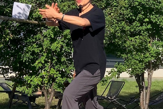 Auf dem Programm des Sportforums steht auch Tai Chi. (Foto: LPA/Pädagogische Abteilung der Deutschen Bildungsdirektion/Sportoberschule Mals)