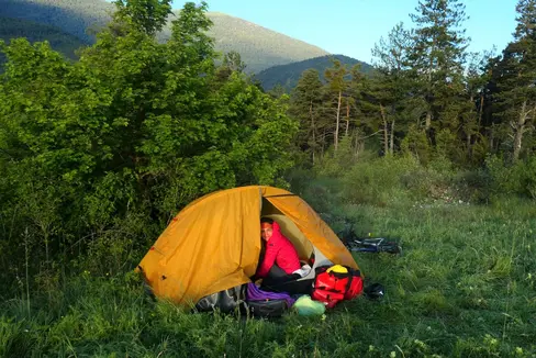 Über vielfältige Arten zu Reisen und über Reiseabenteuer berichten Jugendliche ab kommendem Mittwoch auf der Instagram- und Facebook-Seite des Amtes für Jugendarbeit der italienischen Landeskulturabteilung. (Foto: Rebekka Moser)