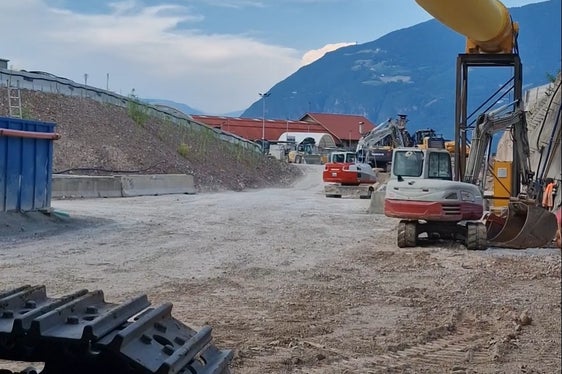La circonvallazione di Bronzolo dovrebbe significare un minor numero di auto in paese e una migliore qualità della vita per gli abitanti. (Foto: USP/Angelika Schrott)